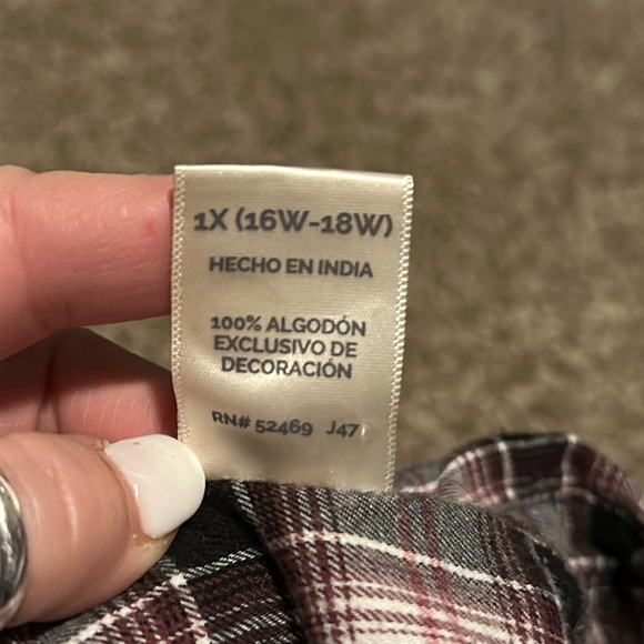 Embroidered-sleeves lightweight flannel button shirt (1X) from terra & sky EUC! - Picture 9 of 11